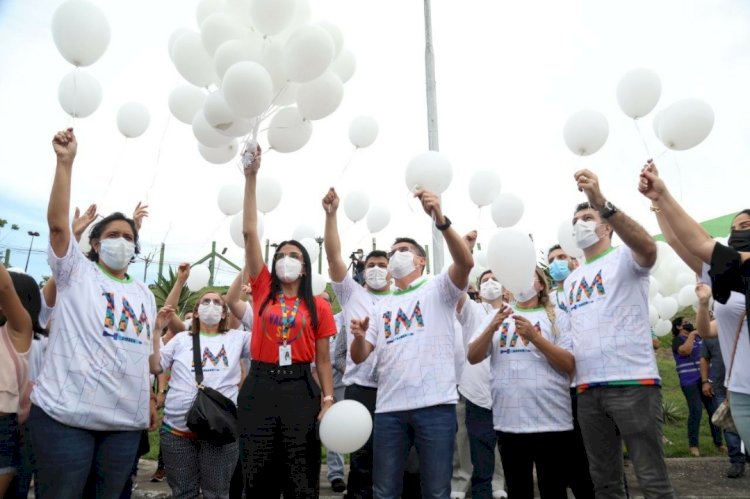 Prefeito David Almeida comemora 1 milhão de doses de vacinas aplicadas contra a Covid-19