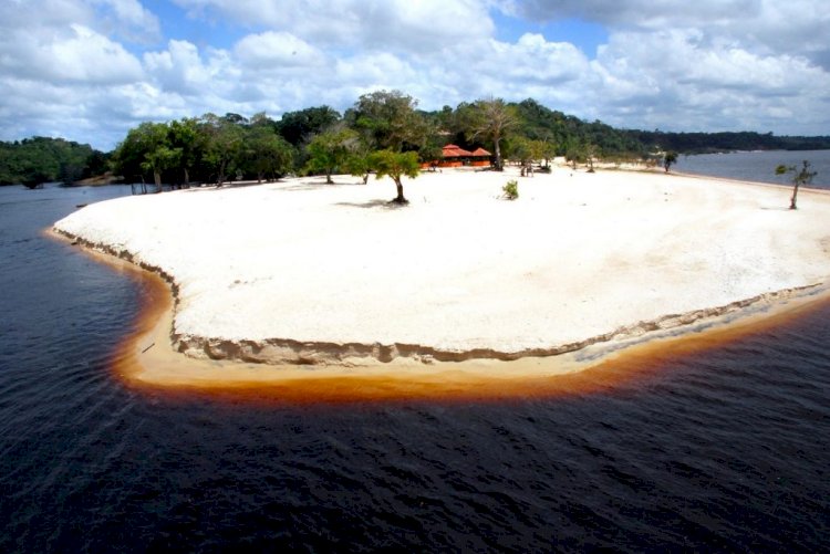 Férias: conheça cinco praias de água doce para curtir o verão no Amazonas