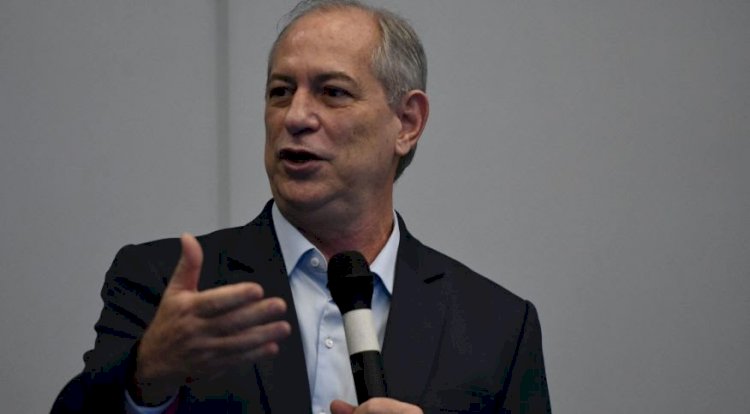 Ciro Gomes diz que costura apoio com o União Brasil para candidatura à Presidência