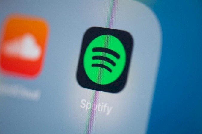 TSE fecha parceria com o Spotify para combater notícias falsas