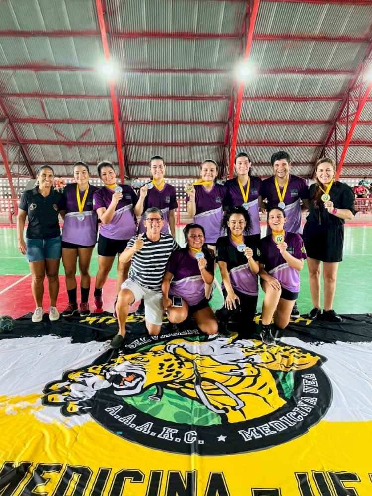 Handebol feminino da UEA vence etapa estadual e está na final dos Jogos Universitários Brasileiros