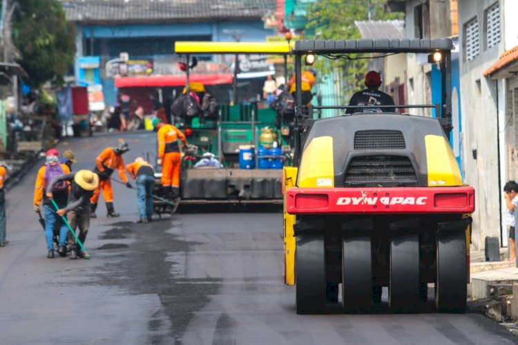 Programa  ‘Asfalta Manaus’ chega a novas ruas do bairro São José