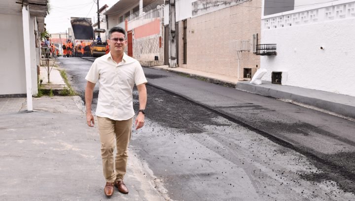 Prefeito David Almeida destaca avanço do programa ‘Asfalta Manaus’ na zona Centro-Sul