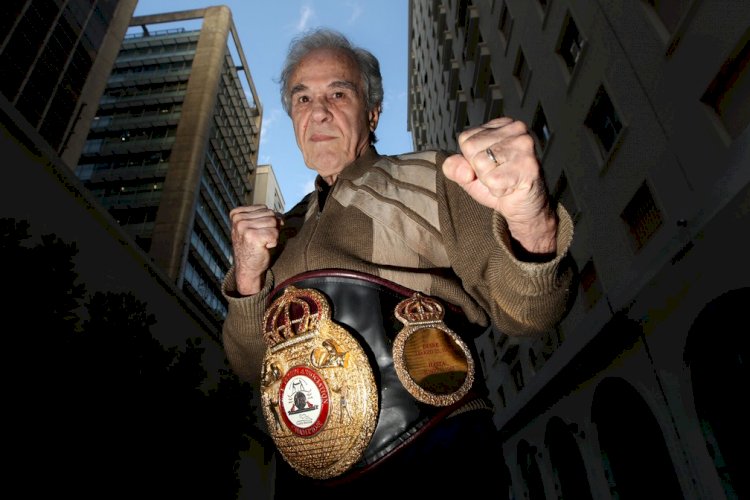 Éder Jofre, tricampeão mundial de boxe, morre aos 86 anos em São Paulo