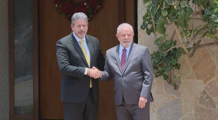 Lula e Lira se encontram pela primeira vez, em Brasília