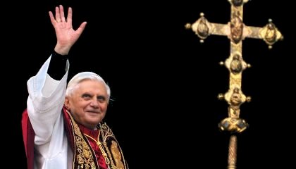 Papa emérito Bento XVI morre aos 95 anos