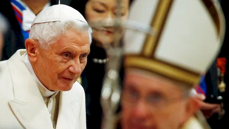 Funeral de Bento XVI será presidido pelo Papa Francisco em 5 de janeiro