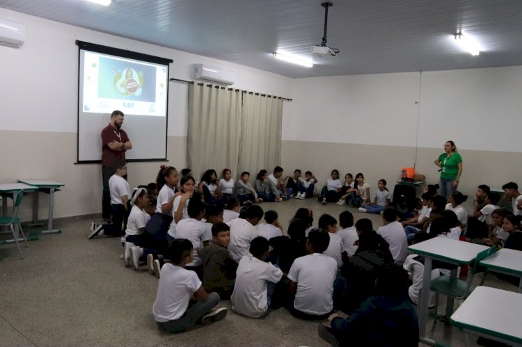 Prefeitura de Manaus realiza abertura da Campanha Municipal de Combate ao Bullying em escola na zona Norte