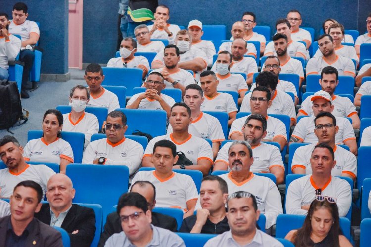 Detran Amazonas realiza aula inaugural para alunos aprovados em concurso