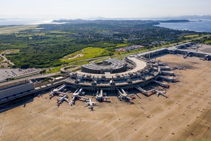 Desequilíbrio entre os aeroportos Santos Dumont e Galeão gera prejuízo; autoridades debatem privatizações