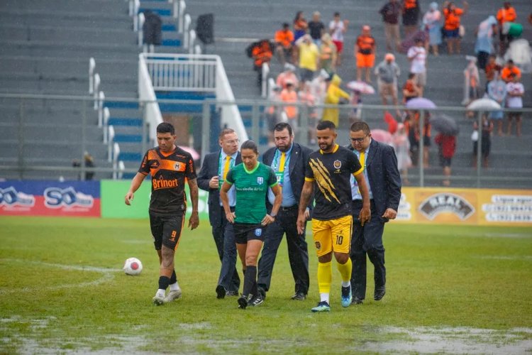 Final do Amazonense é adiada por conta da chuva em Manaus; novo jogo terá portões abertos