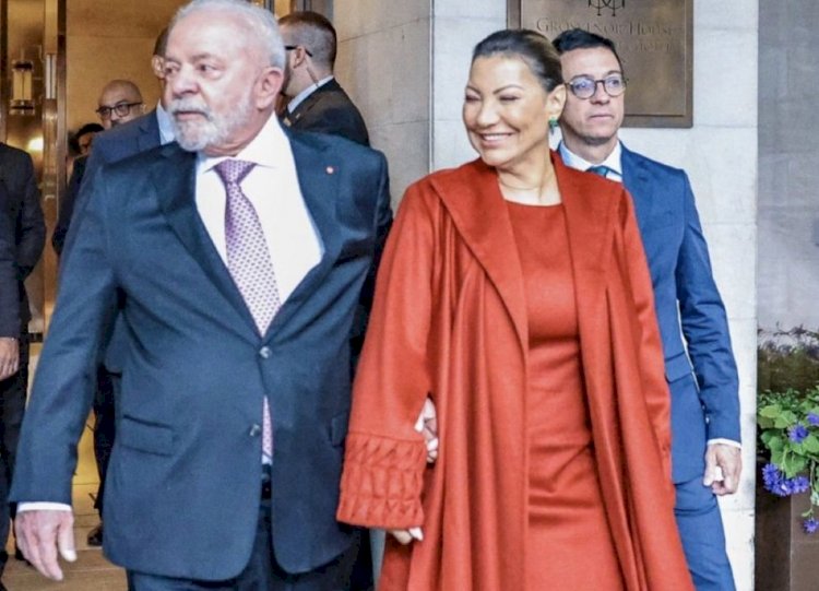 Janja Lula da Silva: saiba detalhes do look de primeira-dama em coroação real