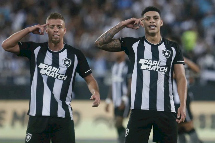 PELA 8ª RODADA DO CAMPEONATO BRASILEIRO, BOTAFOGO VENCE O AMÉRICA (MG) POR 2X0 NO NILTON SANTOS E TEM A SEGUNDA MELHOR CAMPANHA DA HISTÓRIA DO BRASILEIRÃO, COM 21 PONTOS CONQUISTADOS DE 24 PONTOS, LÍDER DA ATUAL EDIÇÃO SÓ FICA ATRÁS DA CAMPANHA DO PALMEIRAS EM 2018.