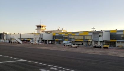 PF fecha aeroporto e prende homem após ameaça de bomba em voo do Paraná ao Chile