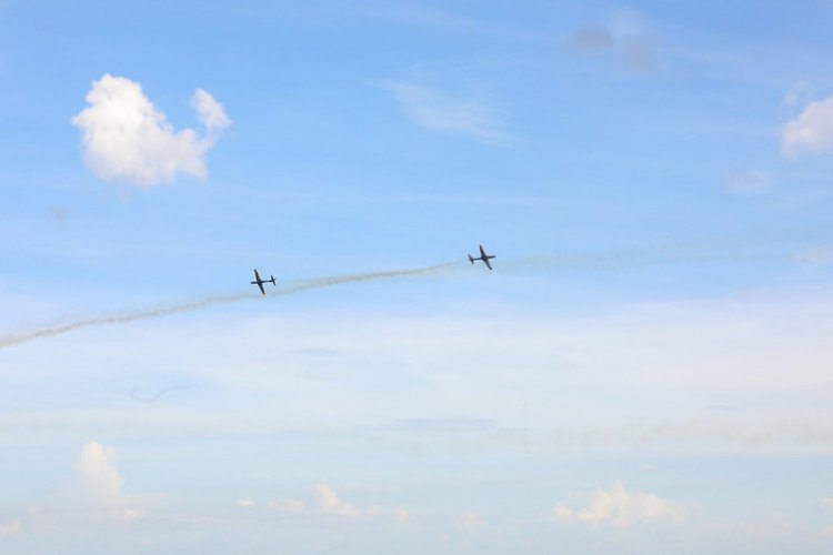 Manaus recebe espetáculo da Esquadrilha da Fumaça, na Ponta Negra