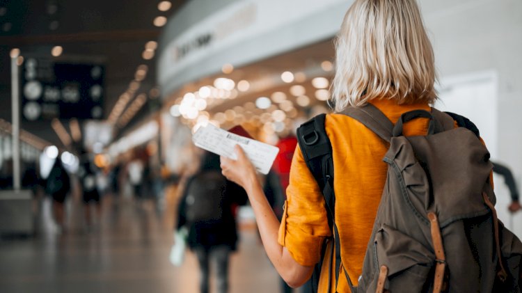 Preço das passagens de avião cai e 'inflação das férias' em 10,63%, diz FGV