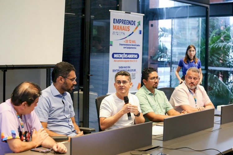 Prefeitura de Manaus entrega 782 máquinas de costura a selecionados do Empreende Manaus