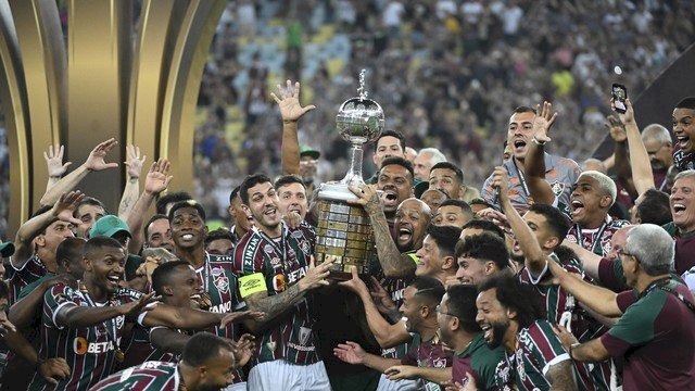 Fluminense bate o Boca Juniors em jogo dramático e conquista a Libertadores