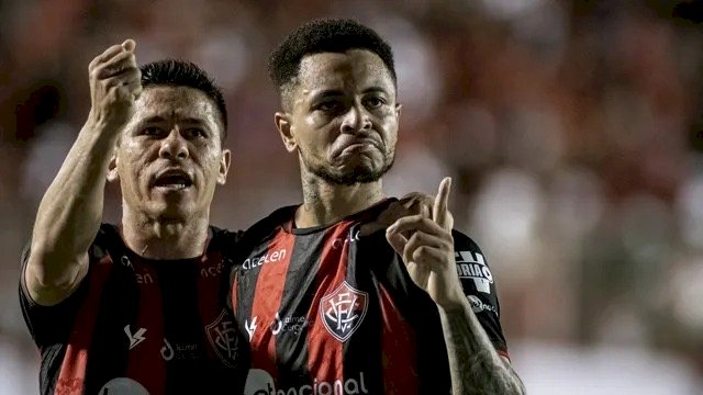 Série B: Vitória empata com o Vila Nova e adia conquista do acesso