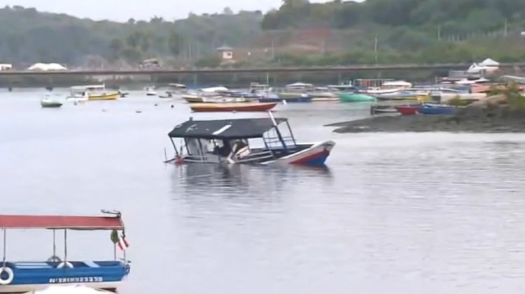 Naufrágio deixa 5 mortos em área turística de Salvador