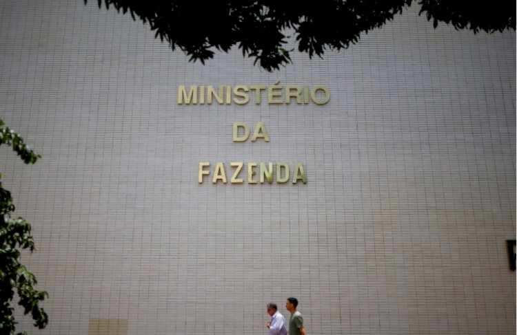 Copom faz primeira reunião do ano e deve manter ritmo de cortes da Selic