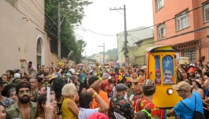 Chuva no Carnaval? Saiba como ficará o tempo nos dias de folia