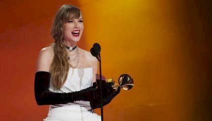 Taylor Swift faz história e se torna a única artista a ganhar quatro vezes categoria no Grammy