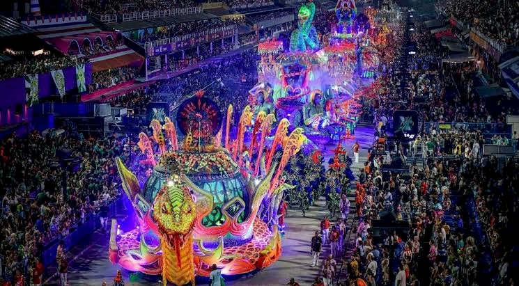 Viradouro é campeã do grupo especial do Carnaval do Rio de 2024