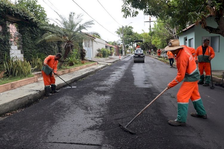 Com 159 vias atendidas pelo ‘Asfalta Manaus’, moradores do Alvorada assistem ao recapeamento de outras nove ruas