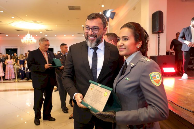 Wilson Lima participa de formatura de novos Oficiais de Saúde que vão atuar na Polícia Militar do Amazonas