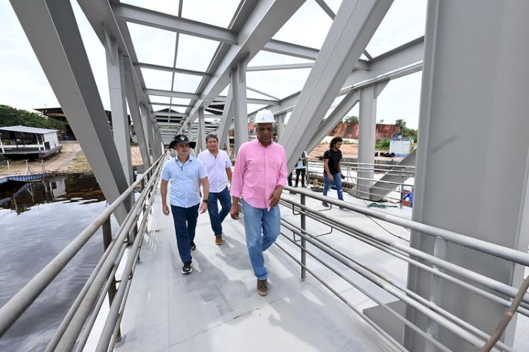 Com entregas e obras em curso, prefeitura reabilita Centro Histórico de Manaus