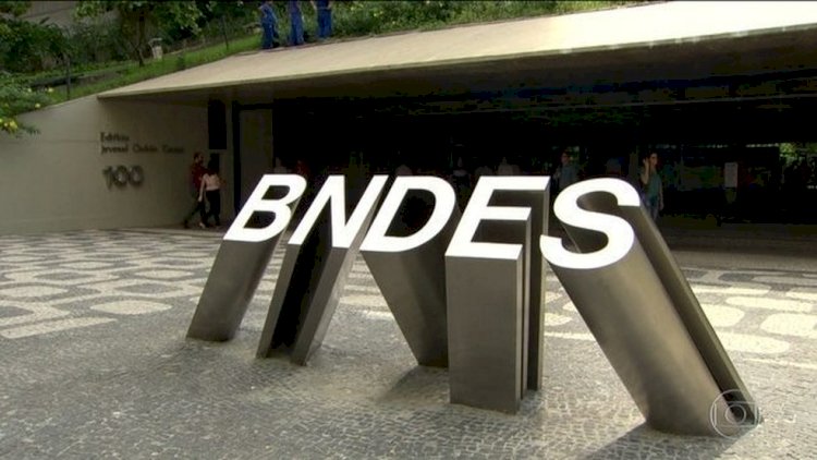 Após 12 anos, BNDES abre inscrições para concurso com 150 vagas e salários de R$ 20,9 mil