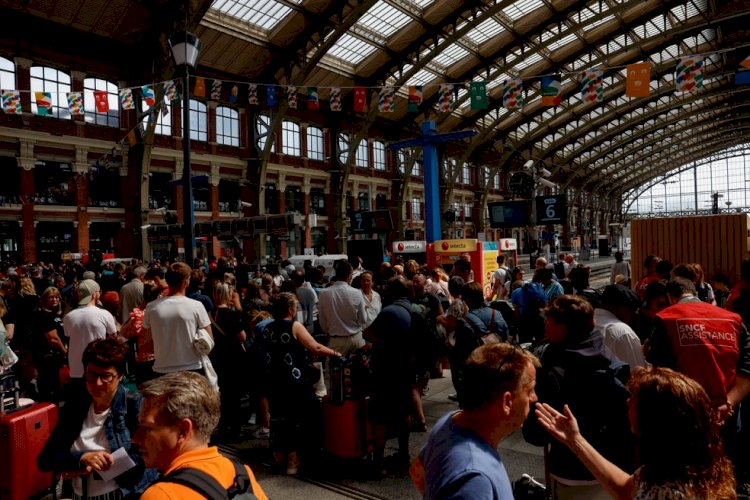 Ataques coordenados afetam trens de alta velocidade na França no dia da abertura dos Jogos de Paris