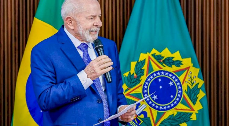 Lula pede 1 minuto de silêncio por vítimas de queda de avião em Vinhedo