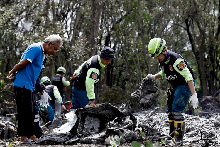 Queda de avião na Tailândia mata nove pessoas, entre turistas e pilotos, diz governador