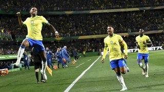 Brasil derrota o Equador em Curitiba e volta a vencer nas Eliminatórias