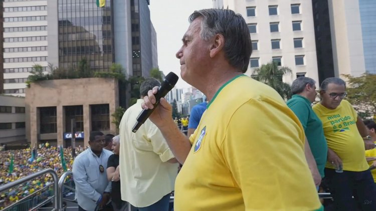 PGR identifica vínculo entre suposta trama golpista de Bolsonaro e atos do 8 de janeiro