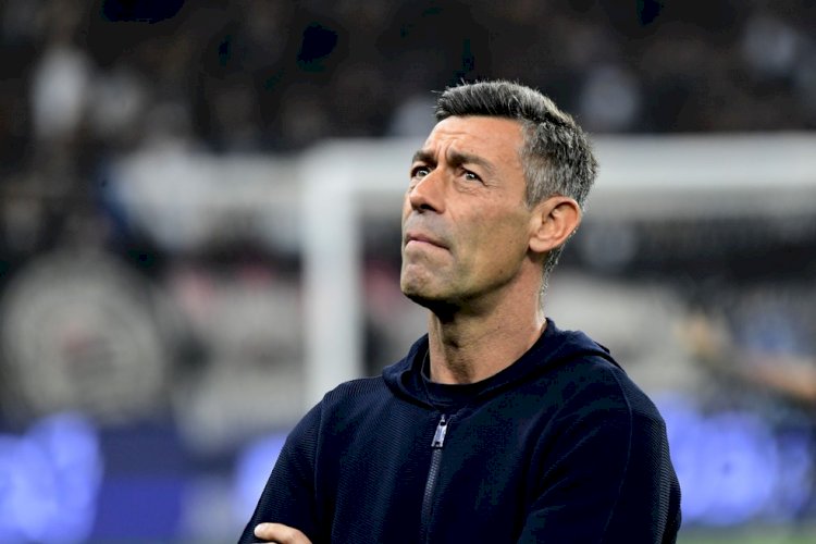 Bragantino anuncia saída do técnico Pedro Caixinha