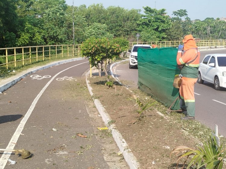 Prefeitura de Manaus intensifica limpeza no Bariri e outros pontos da capital