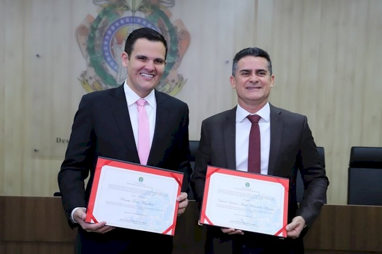 Prefeito David Almeida e Vice-Prefeito Renato Junior são diplomados pelo TRE-AM