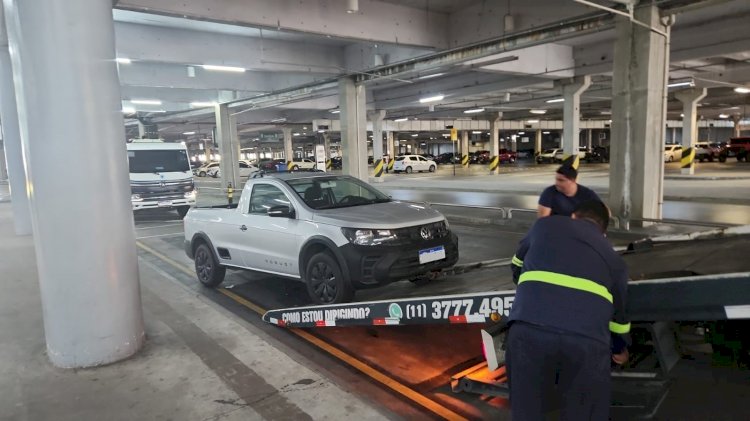 Prefeitura de Manaus reforça fiscalização no aeroporto para garantir estacionamento especial