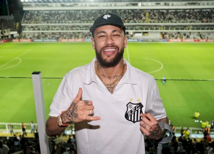 Presidente do Santos anuncia a contratação de Neymar: 'Retorne à sua casa'