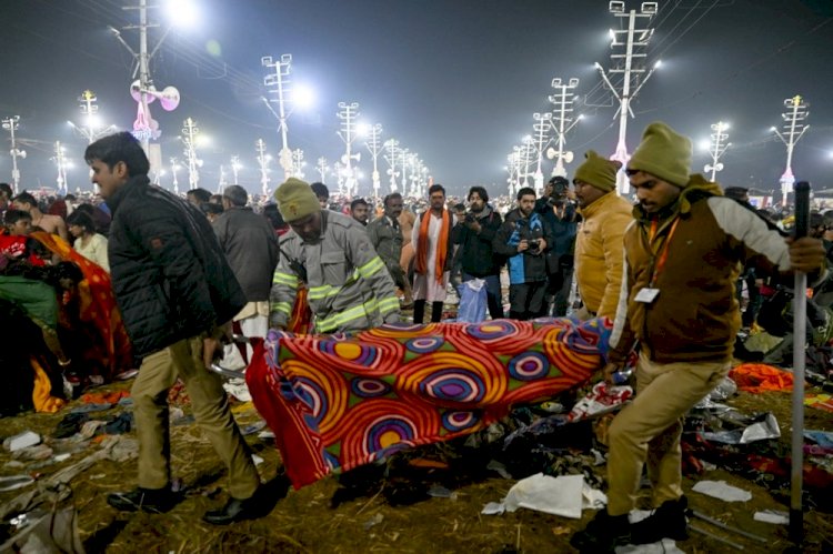 Tumulto em festival religioso na Índia deixa 15 mortos;